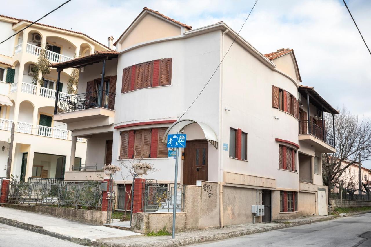 Palazzo Di Meteora Apartment Калампака Екстериор снимка
