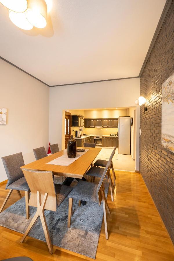 Palazzo Di Meteora Apartment Калампака Екстериор снимка